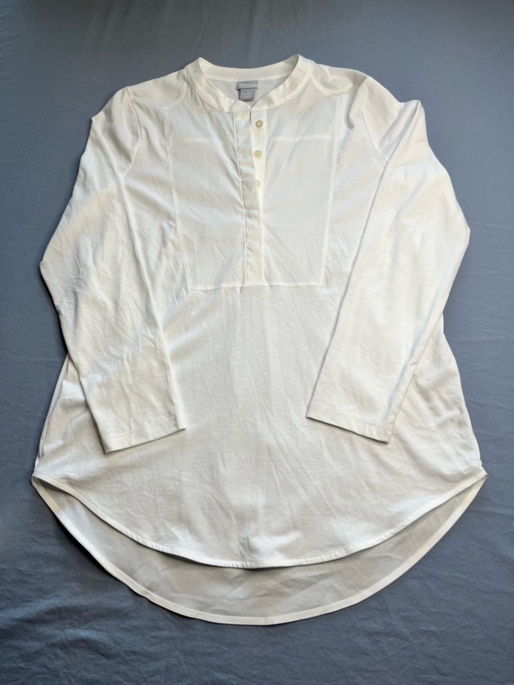Chico's Cream Button-Front Long Sleeve Tunic